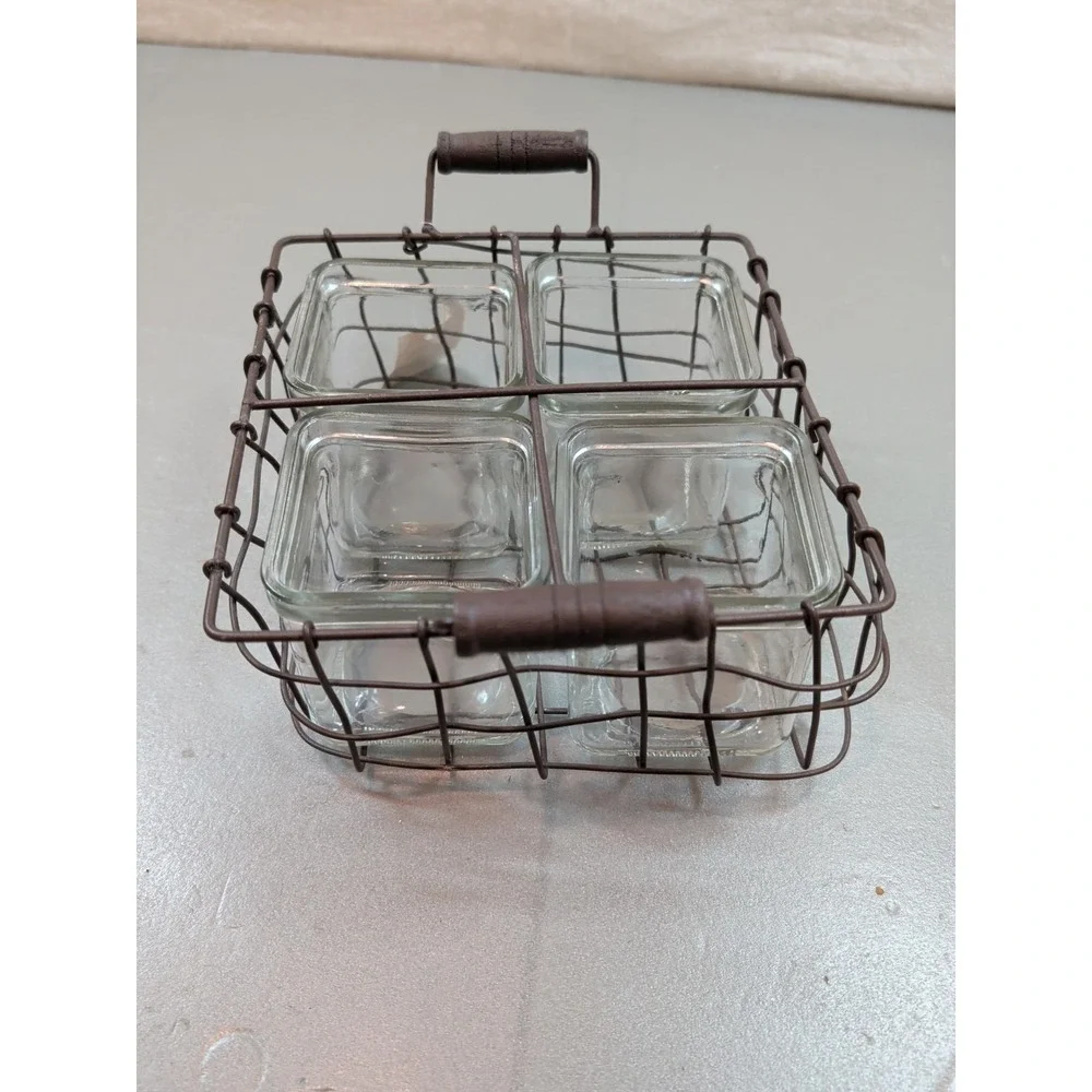 Blossom Bucket 4 Glass Jars in Wire Basket Caddy Rustic Farmhouse 171-72420
